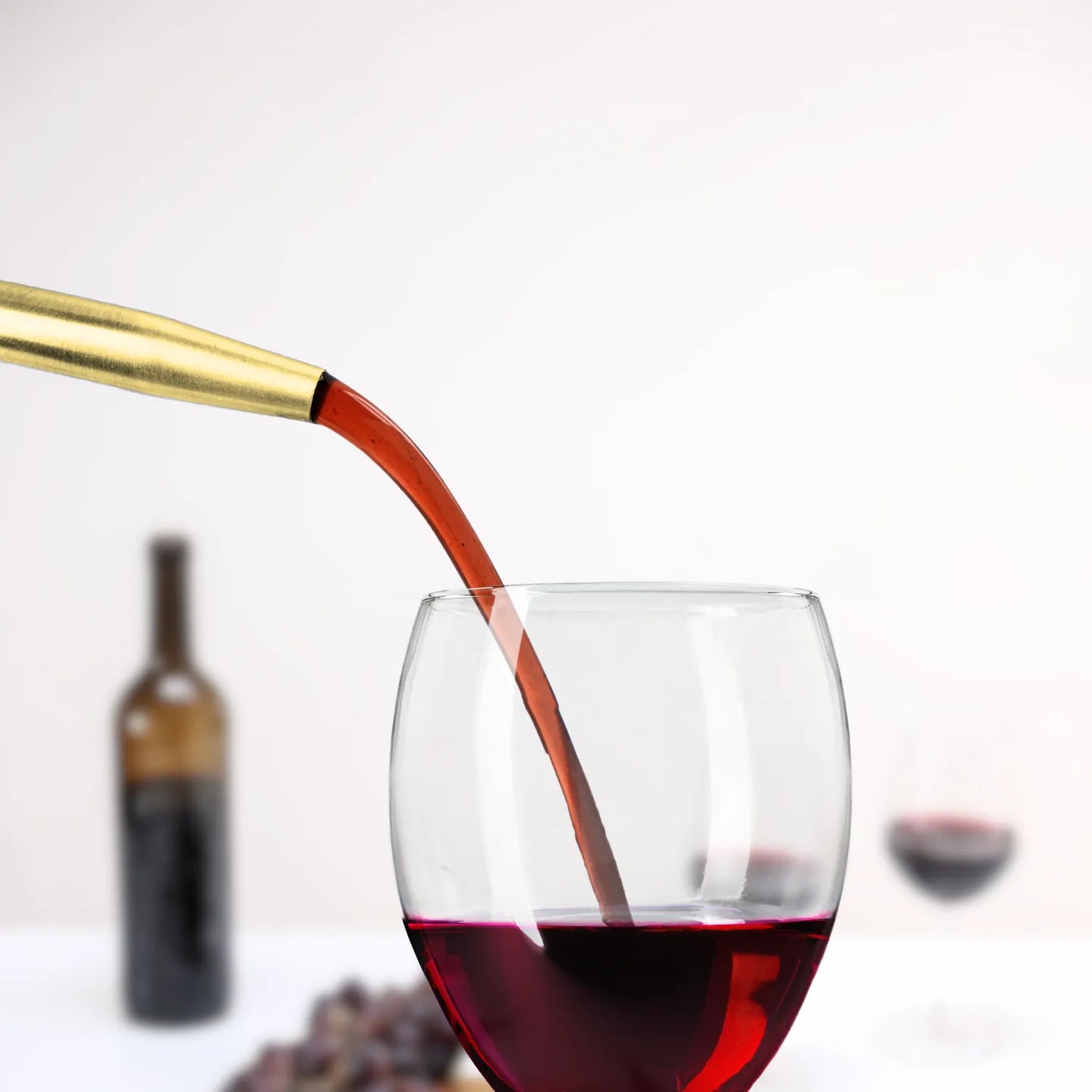 gold pourer in use