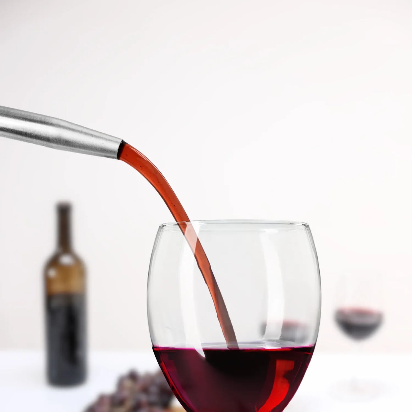 pourer in use