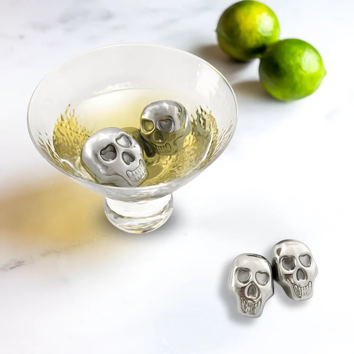 skull ice cubes for cocktail