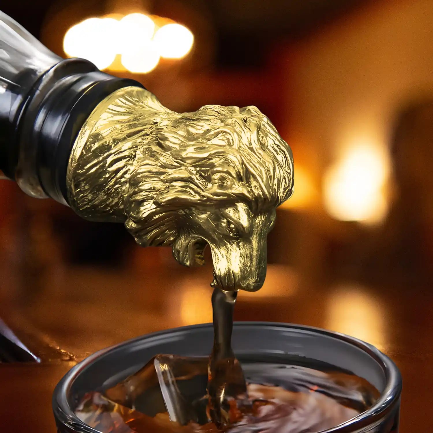 gold lion pourer details